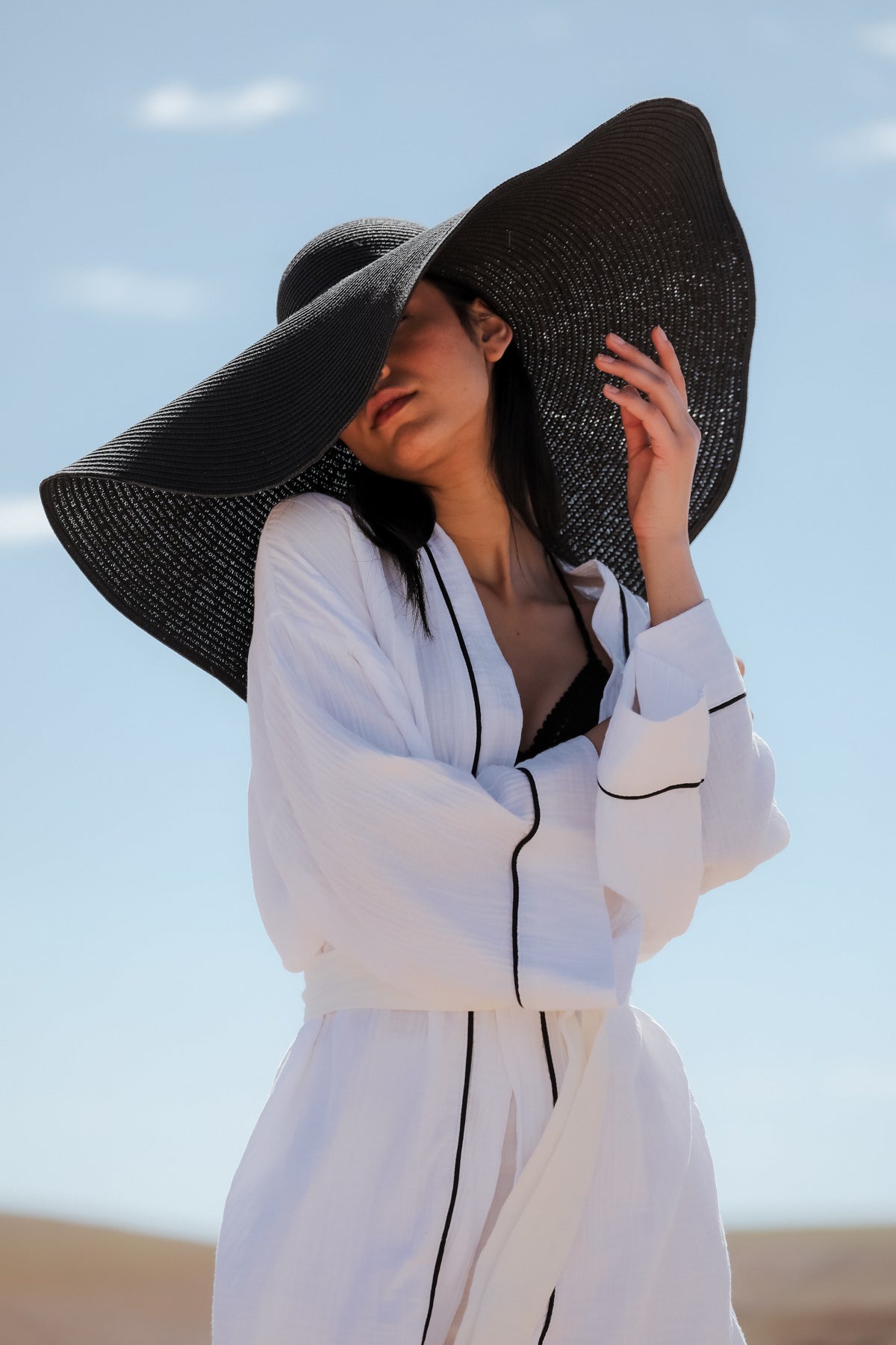 AMIRA 100% Cotton Optic White Short Kimono and Pant Suit